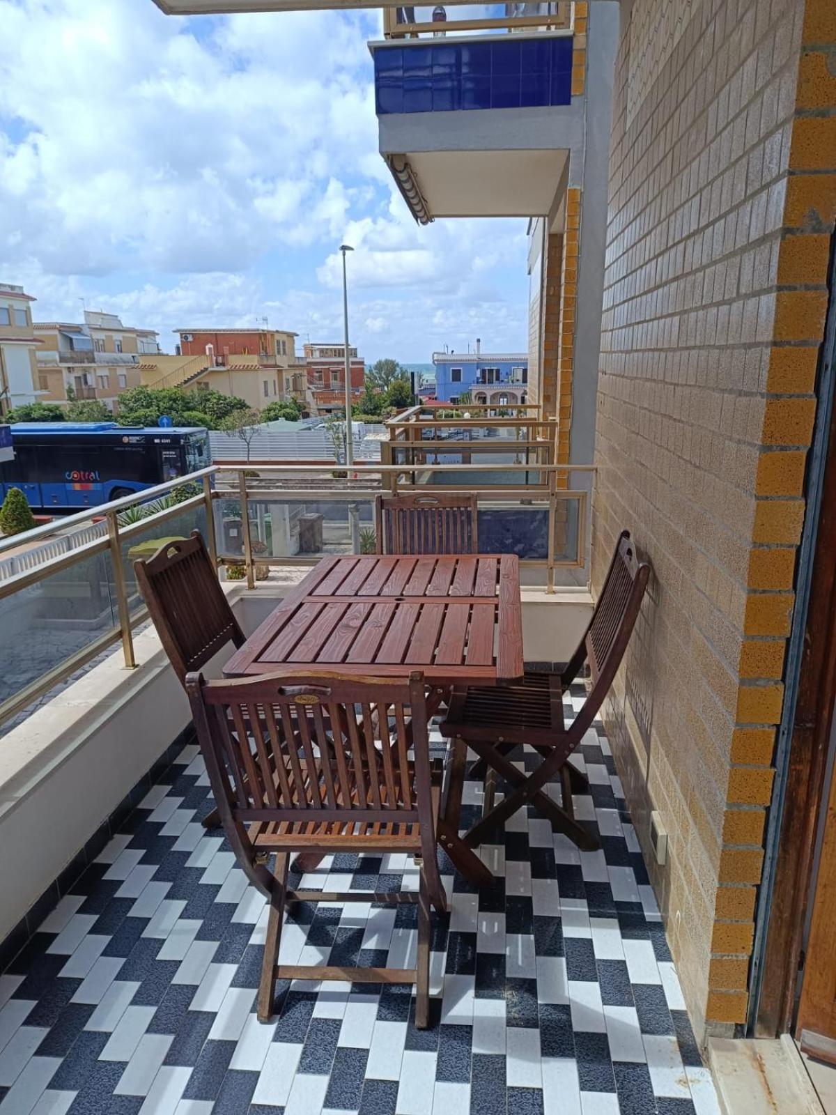 Le Sirene Sweet Home Torvaianica Exterior photo